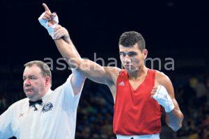 Morocco's Mohammed Rabii reacts after being announced the winner against Kenya's Rayton Nduku Okwiri during the Men's Welter (69kg) match at the Rio 2016 Olympic Games at the Riocentro - Pavilion 6 in Rio de Janeiro on August 11, 2016. / AFP PHOTO / Yuri CORTEZ