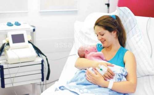 البطن بعد الولادة القيصرية ربط بعد الولادة