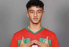 أدام شاكر