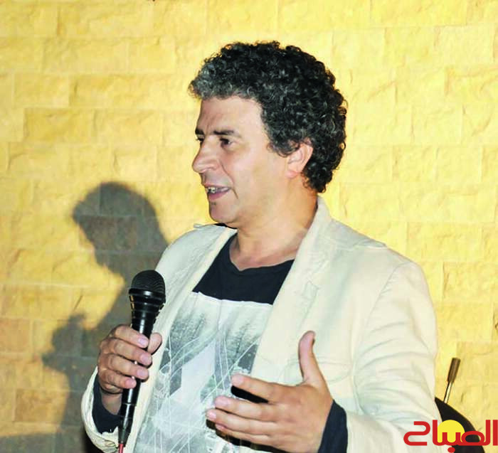 “منذ متى كانت الأرض كروية” في جولة