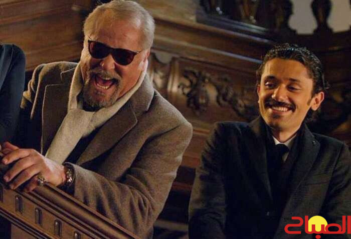 كريم محمود عبدالعزيز يحيي ذكرى والده بكلمات مؤثرة