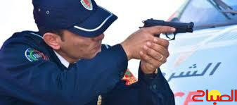 التحقيق في جريمة قتل ارتكبها شرطي باستعمال سلاحه الوظيفي