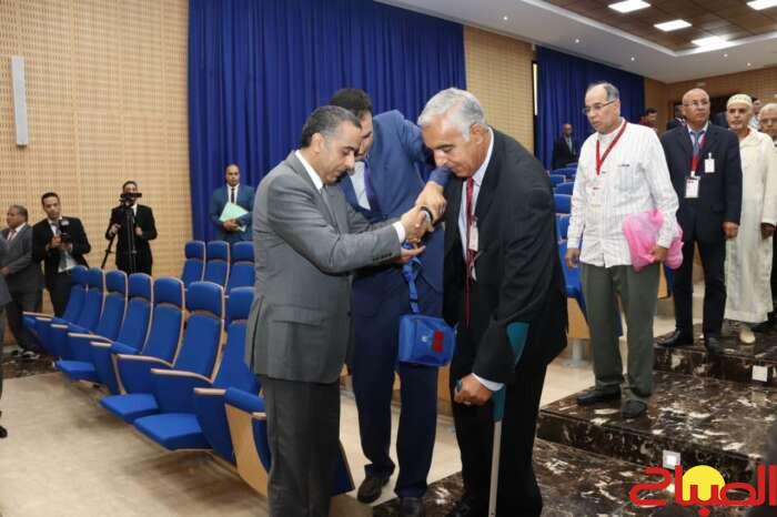 الأمن الوطني يكرم متقاعديه بزيارات منزلية