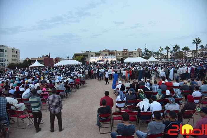 فوضى التهافت على التزكيات