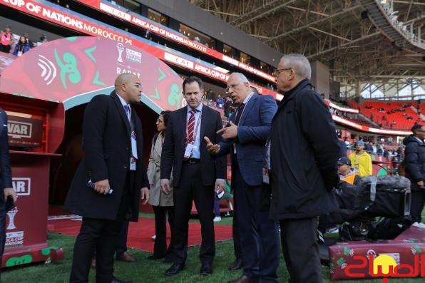 وفد مكتب التحقيقات الفدرالي الأمريكي يزور ملعب مولاي الحسن