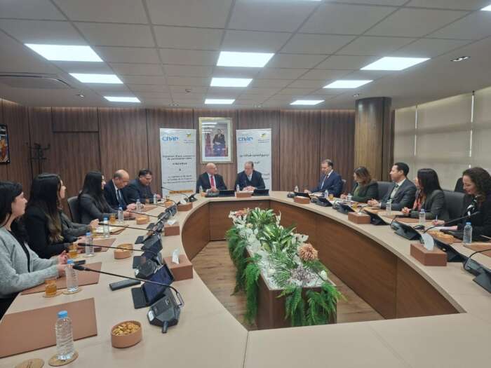 اﻟﺒﺮﻳﺪ ﺑﻨﻚ واﻟﻠﺠﻨﺔ اﻟﻮﻃﻨﻴﺔ ﻟﻤﺮاﻗﺒﺔ ﺣﻤﺎﻳﺔ اﻟﻤﻌﻄﻴﺎت ﻳﻮﻗﻌﺎن ﺷﺮاﻛﺔ اﺳﺘﺮاﺗﻴﺠﻴﺔ