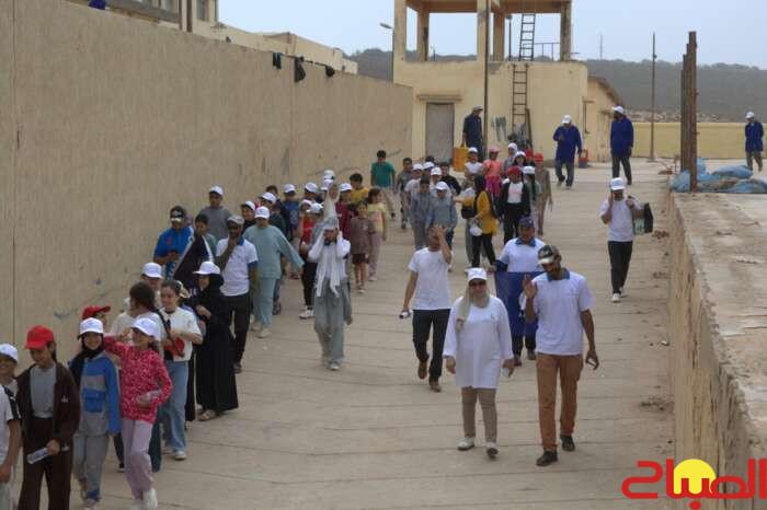 تنظيف شاطئ تيفنيت: مبادرة بيئية تعكس روح المسؤولية الجماعية