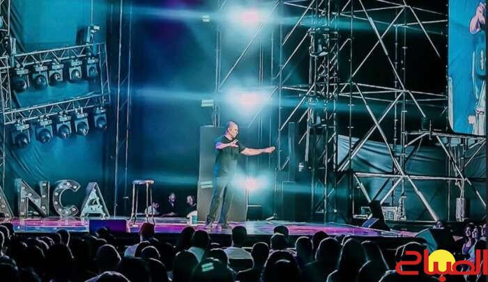 جليل التيجاني يشعل أجواء “كوميديابلانكا” بعرض “ألعاب اجتماعية”